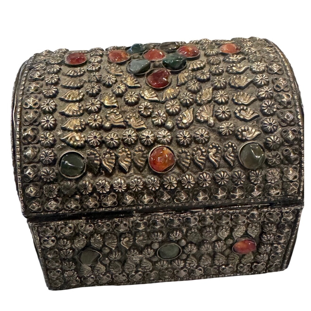 Vintage‎ Moroccan Repousse Metal Moorish Sajai Box Semi Precious Cabochons